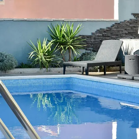 Appartement Stunning View With Pool Trogir