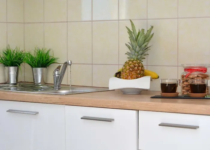 Stunning View With Pool *