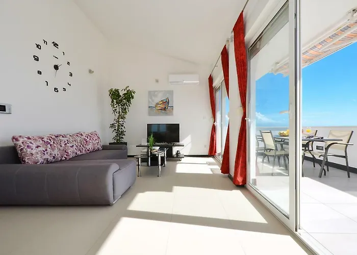 Stunning View With Pool Apartment Trogir