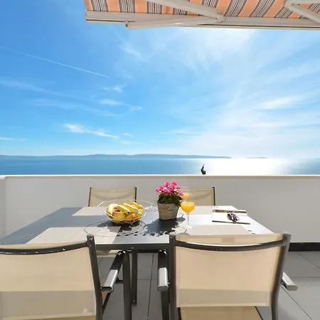 Apartman Stunning View With Pool Trogir