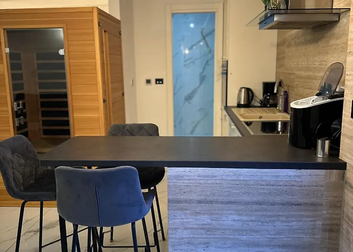 Appartement Stunning View With Pool