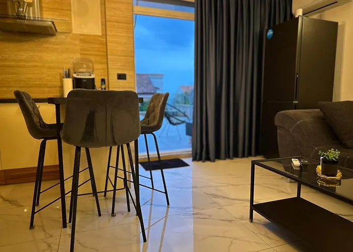 Appartement Stunning View With Pool *